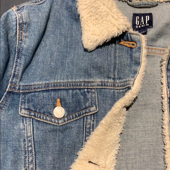 GAP FUR JEAN JACKET - Picture 3 of 3